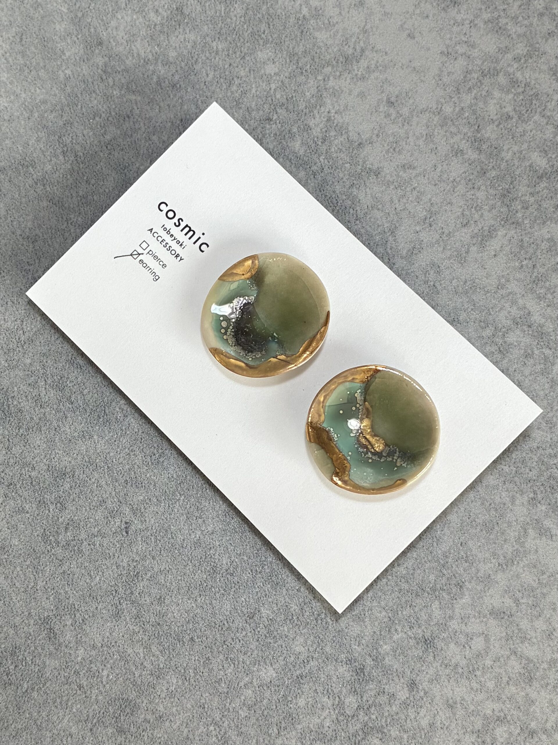 0018イヤリングマーブル